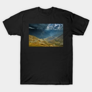 Mountains and clouds landscape T-Shirt
